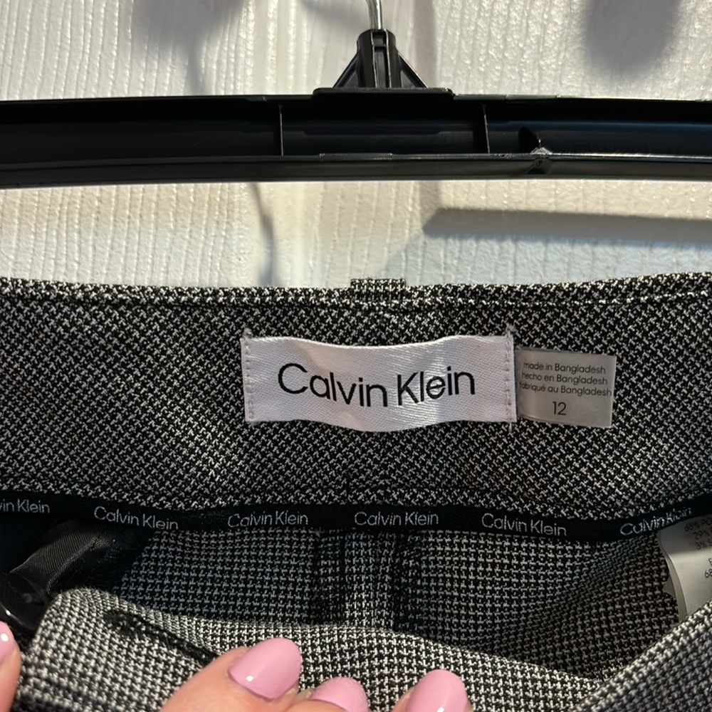Houndstooth Patterned Calvin Klein Pants - Petite… - image 3